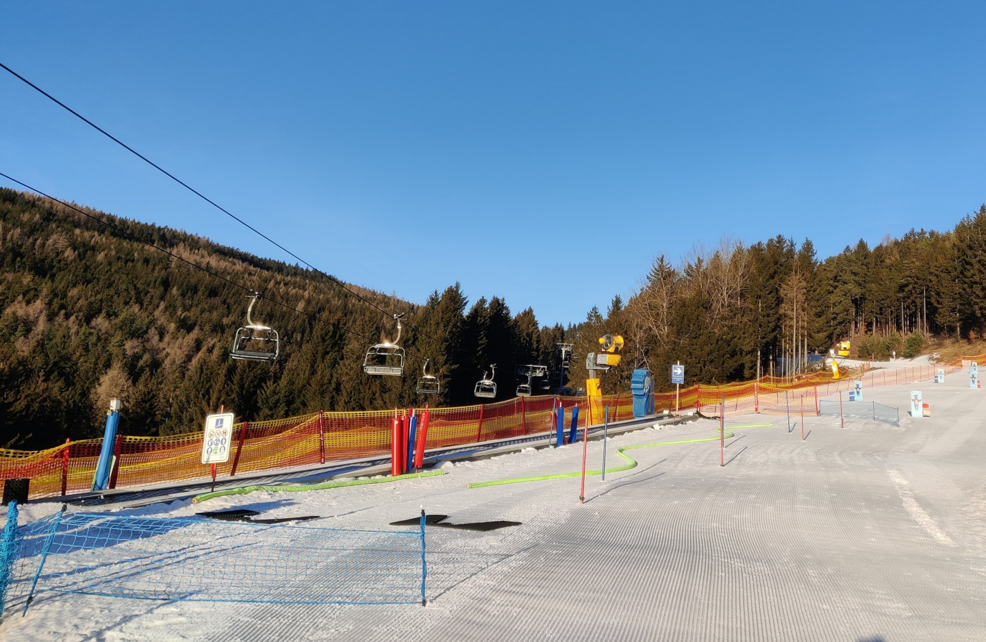 Erlebnisalm Mönichkirchen Kinderskiland