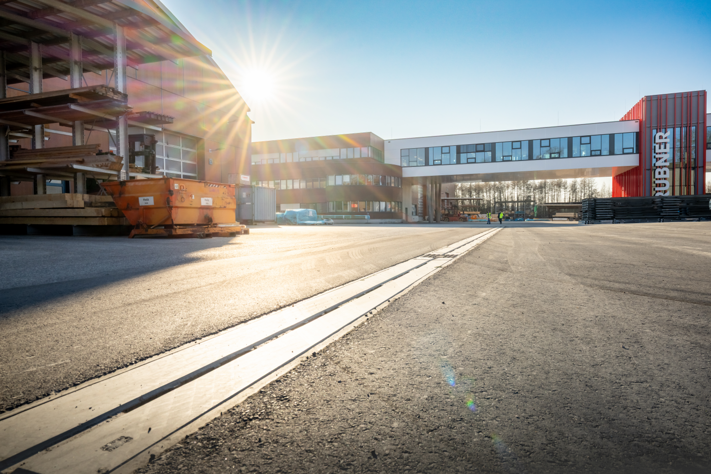 Neugestaltung Zufahrt, Stellplatzanlage und Lagerflächen Rubner Ober-Grafendorf